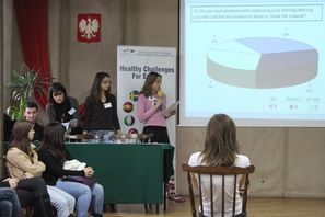 [Rozmiar: 25453 bajtów]